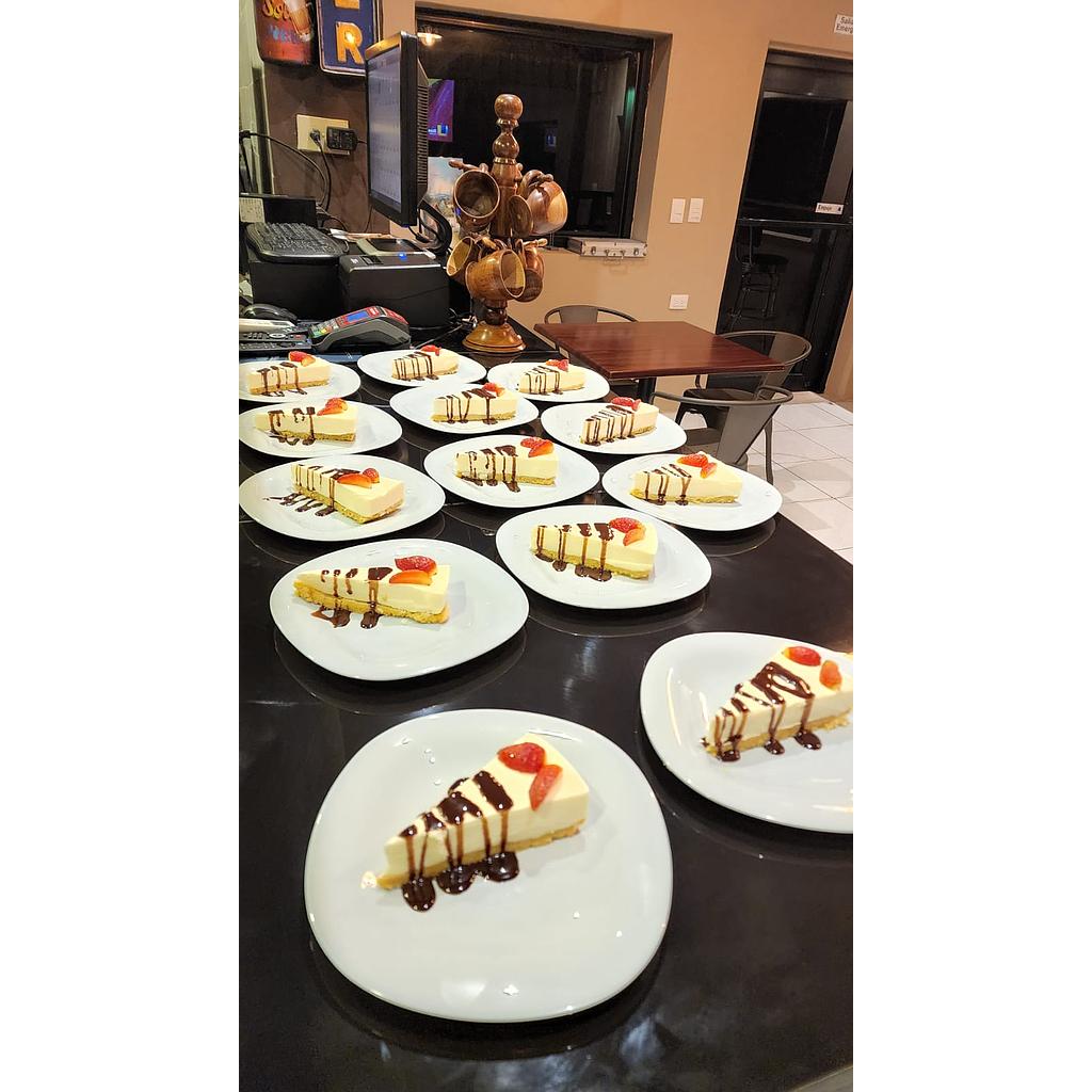 CHESSEE CAKE 